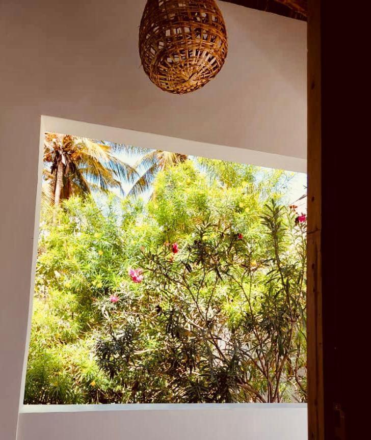 Helwas Zanzibar Beach Hotel Bwejuu Bagian luar foto