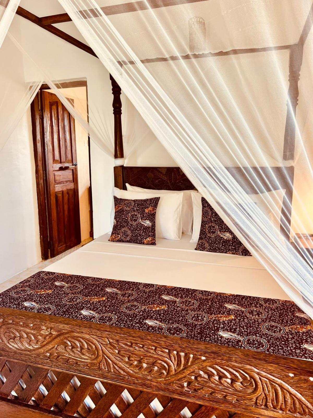 Helwas Zanzibar Beach Hotel Bwejuu Bagian luar foto