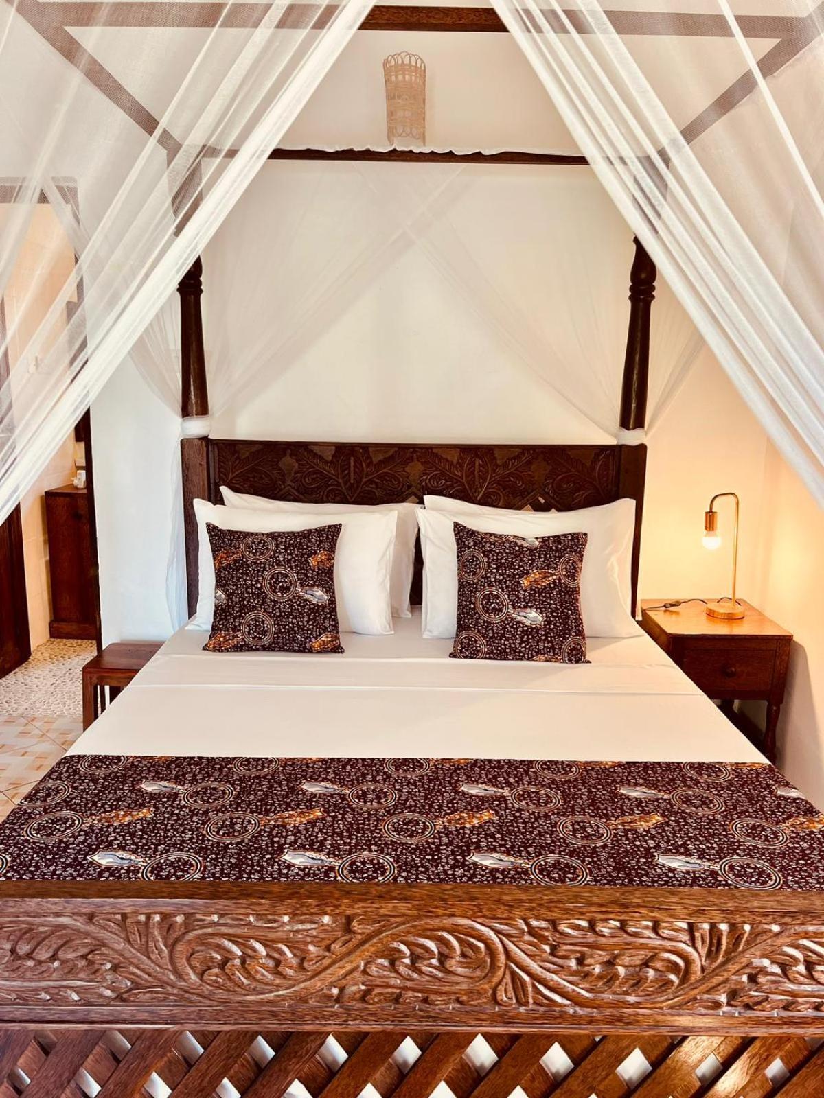 Helwas Zanzibar Beach Hotel Bwejuu Bagian luar foto