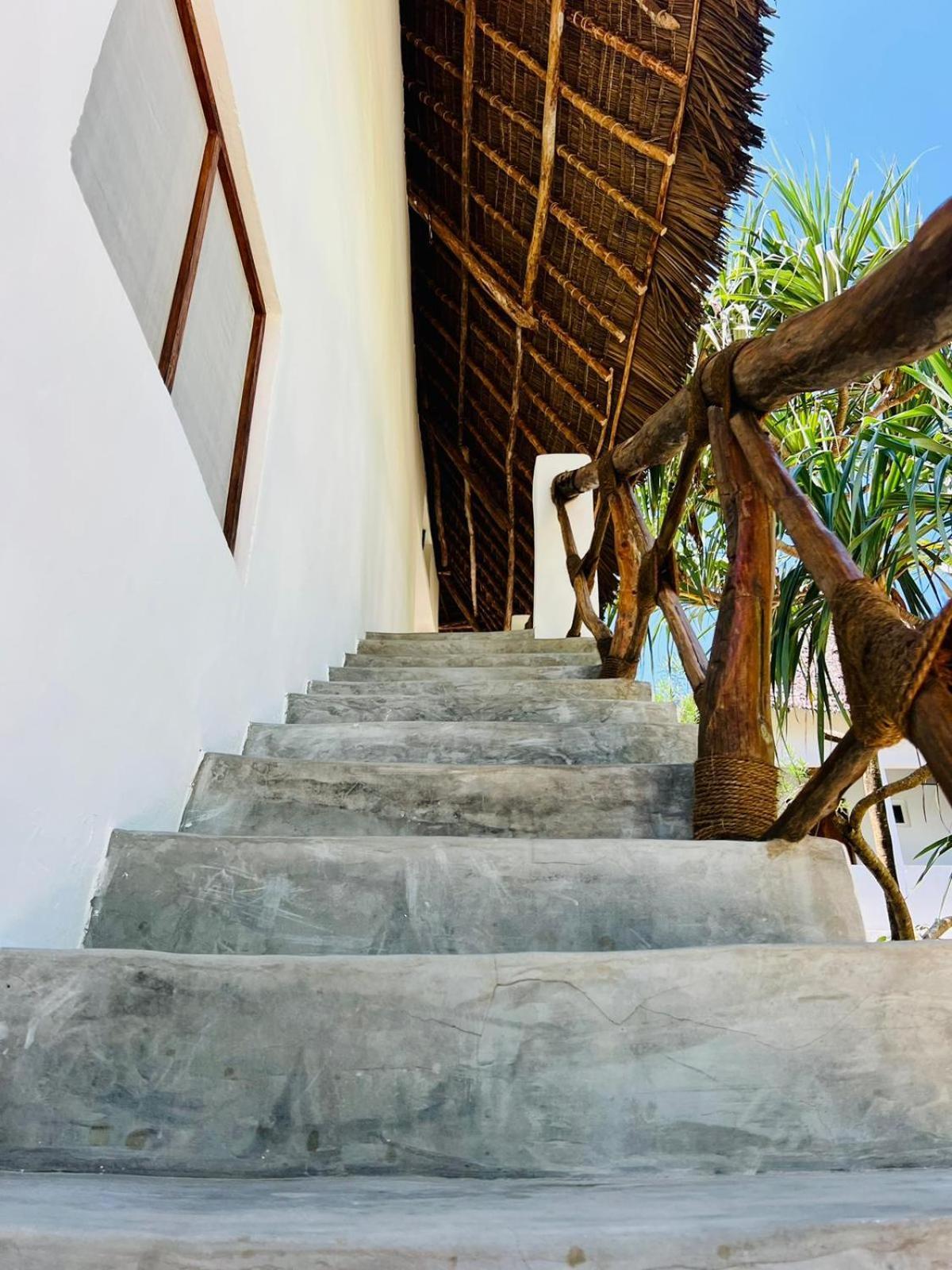 Helwas Zanzibar Beach Hotel Bwejuu Bagian luar foto